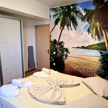 Appartamento Apartament Mamaia Central Lac Siutghiol 2 Esterno foto