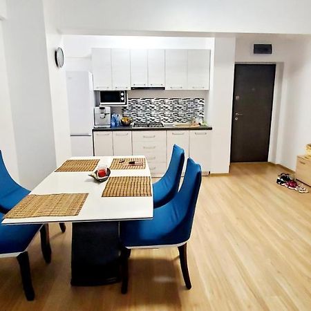 Appartamento Apartament Mamaia Central Lac Siutghiol 2 Esterno foto