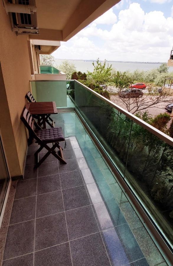 Appartamento Apartament Mamaia Central Lac Siutghiol 2 Esterno foto