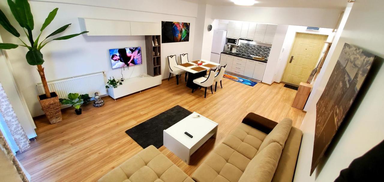 Appartamento Apartament Mamaia Central Lac Siutghiol 2 Esterno foto