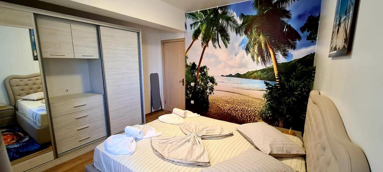 Appartamento Apartament Mamaia Central Lac Siutghiol 2 Esterno foto
